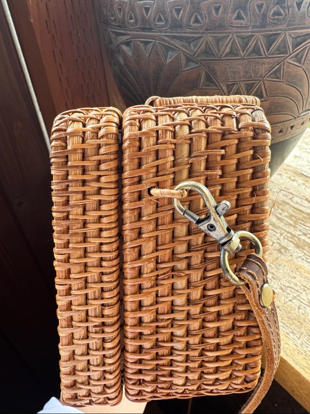 Woven Rattan Handbag in Natural Brown - Women's Shoulder & Top-Handle Bag - Picture 5 of 9
